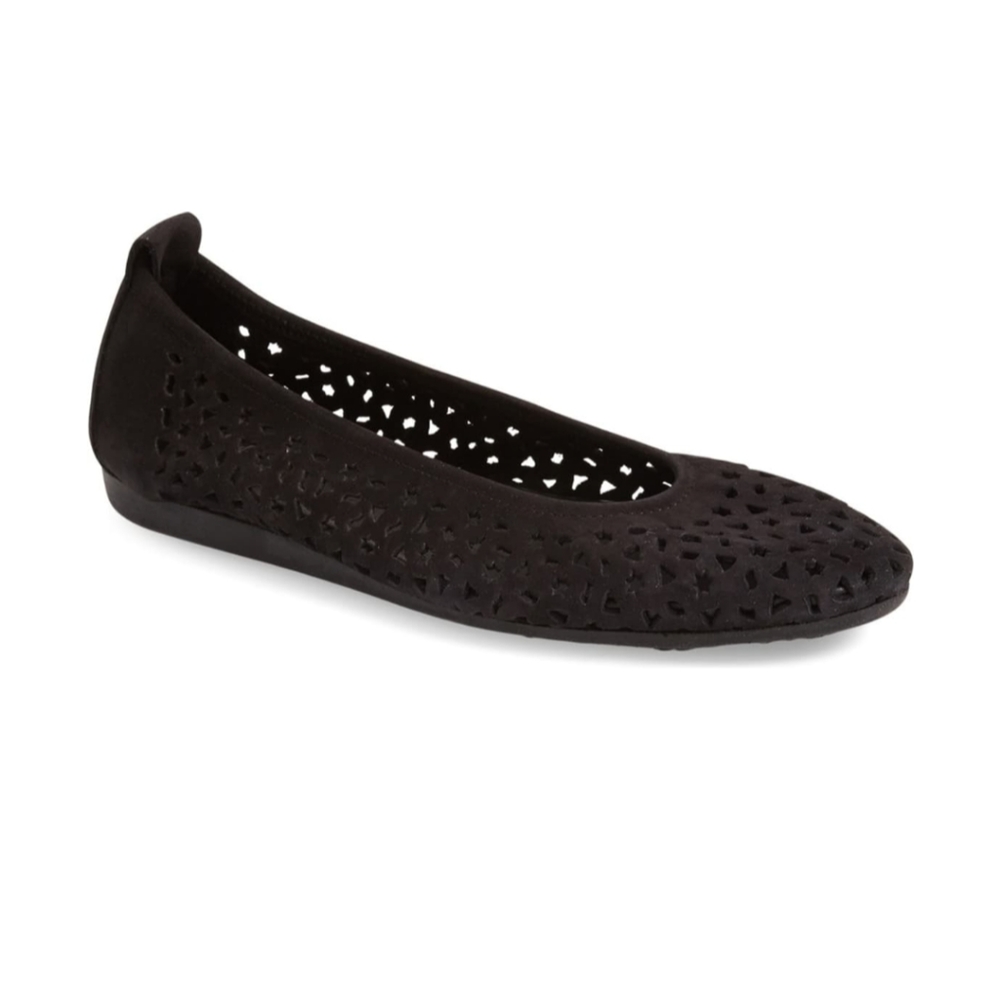 Arche Lilly Black Cutout Flats size 7